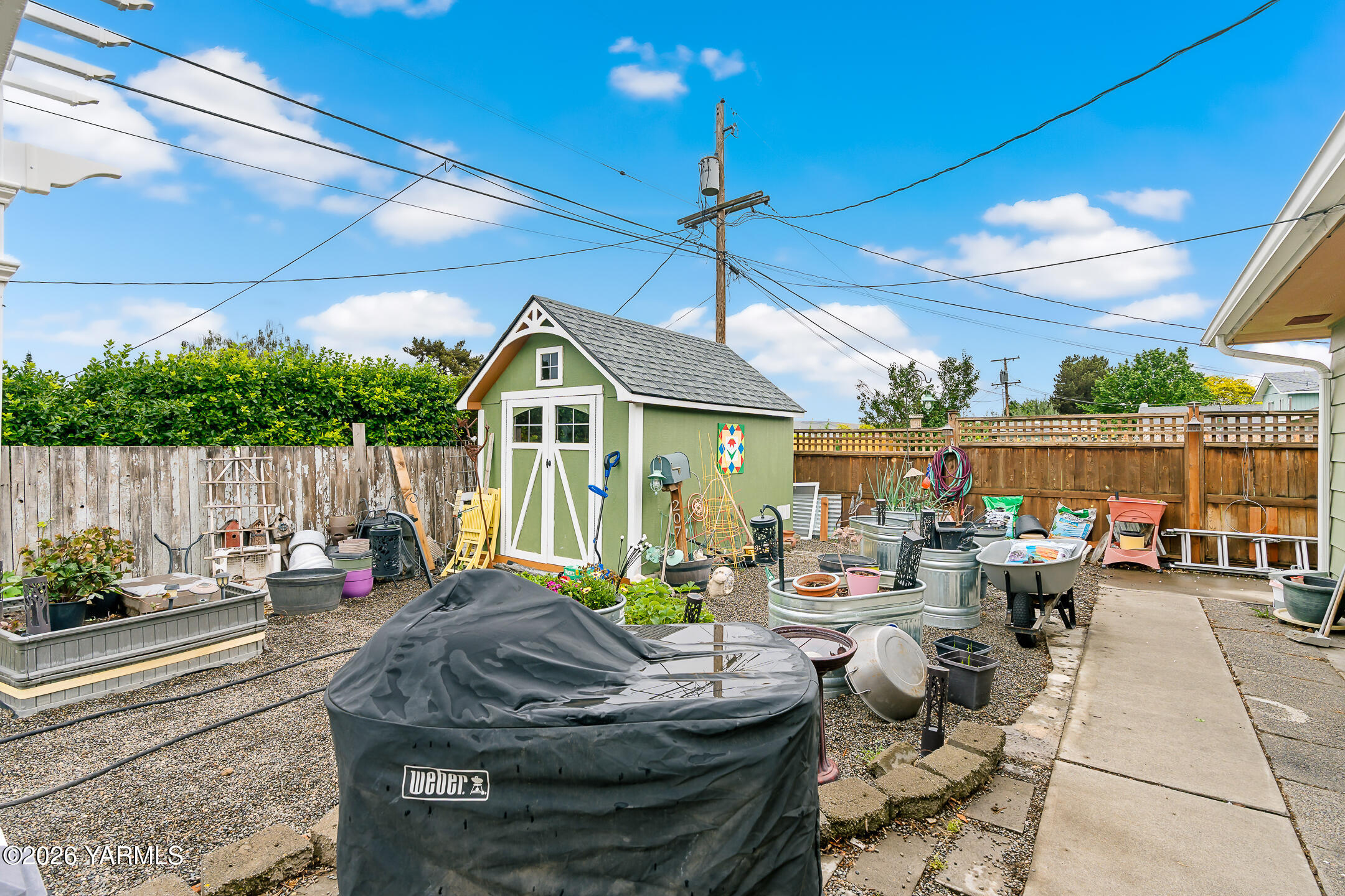 207 Parsons Ave