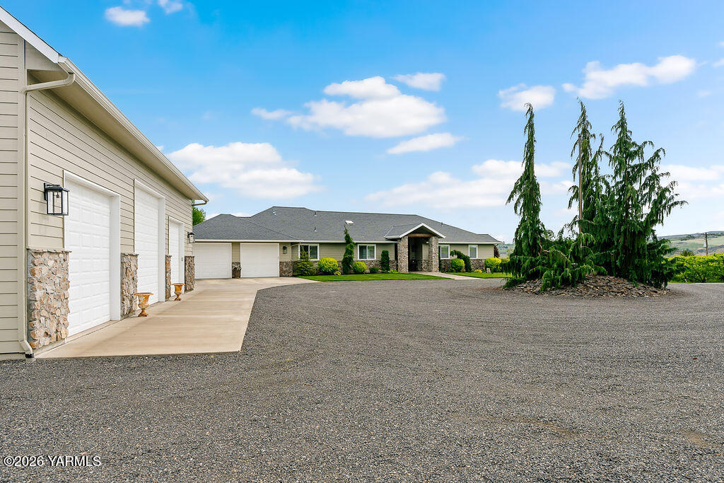 181 Valley View Rd