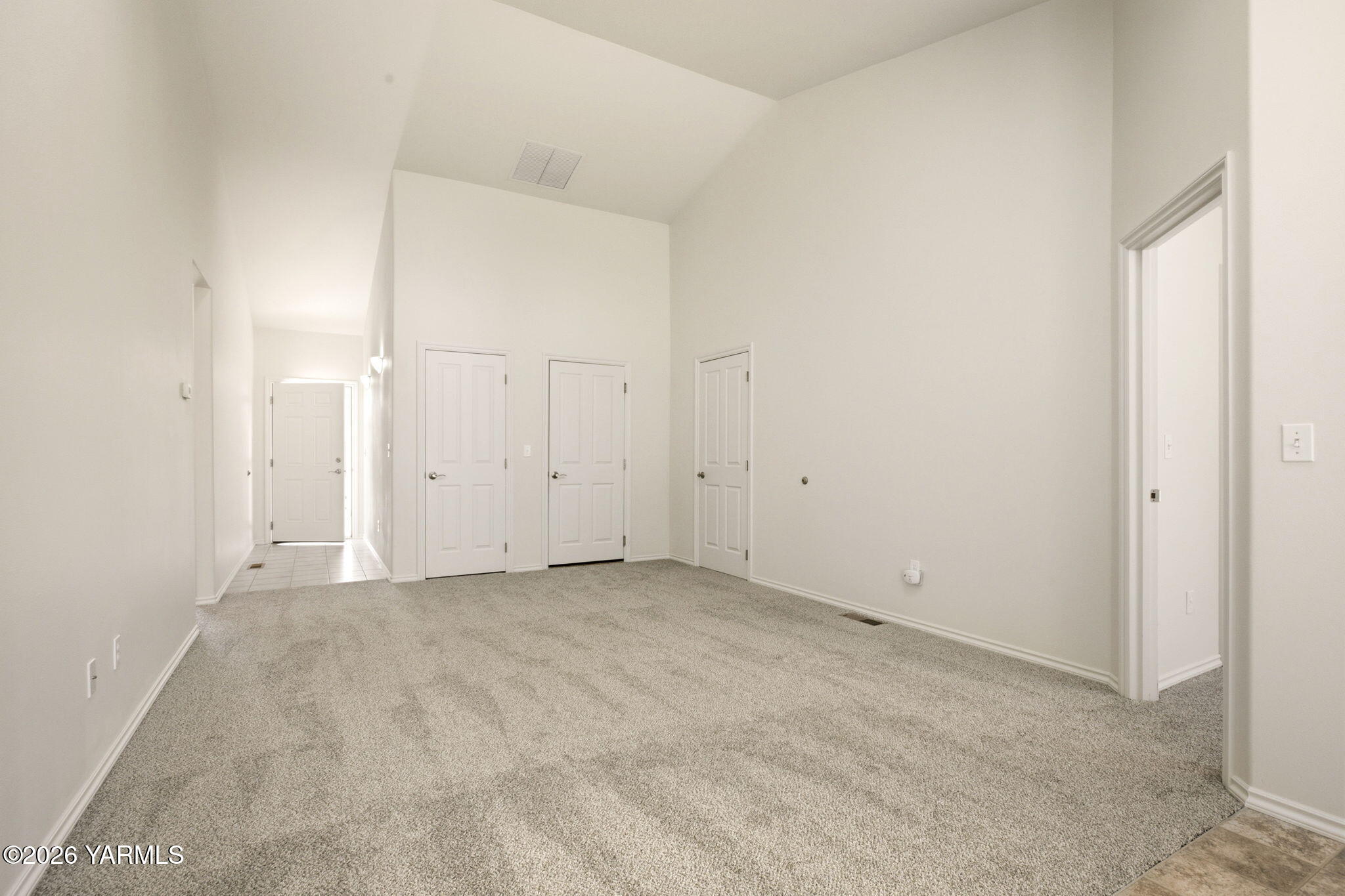 8917 Webster Ave