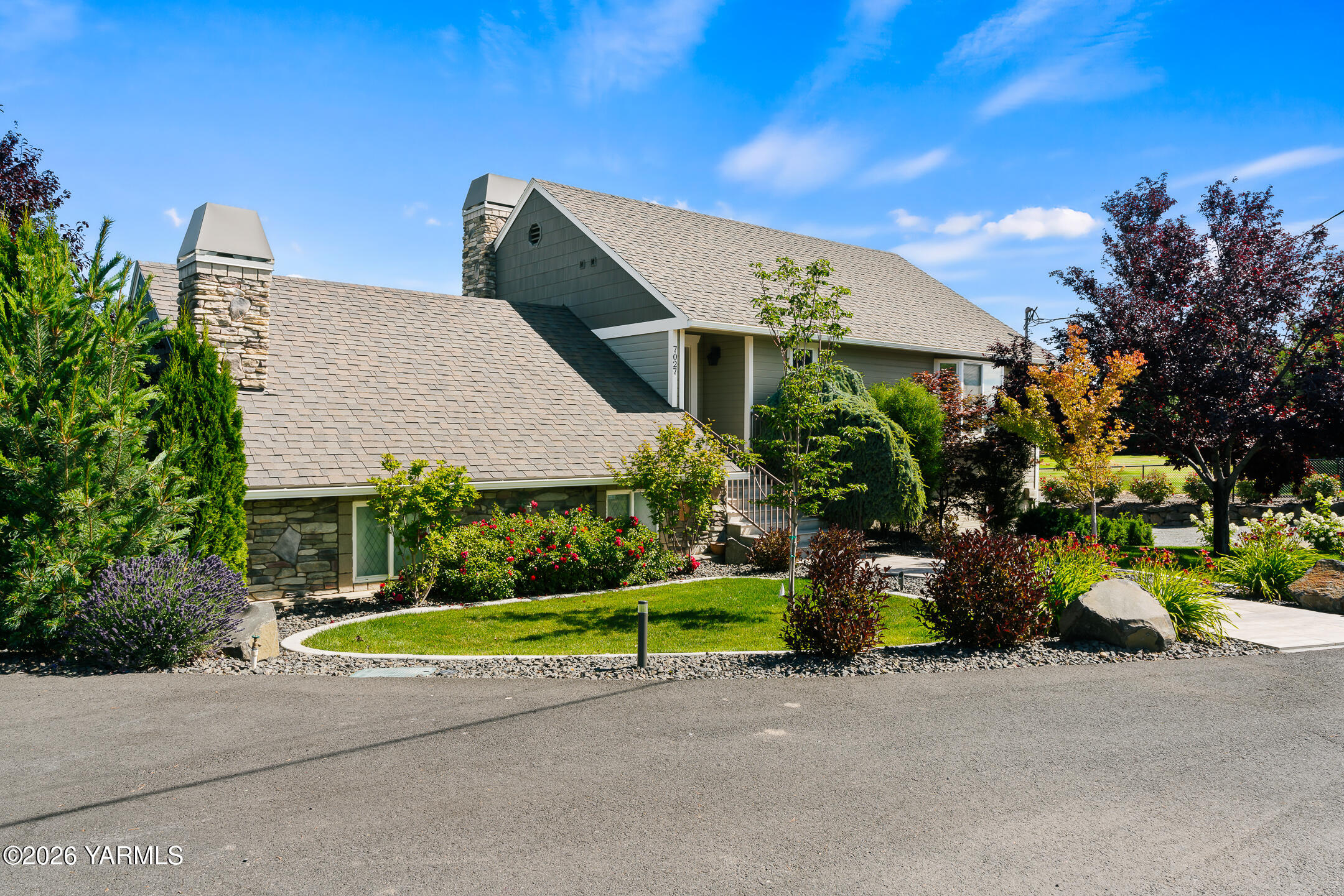 7027 Scenic Dr