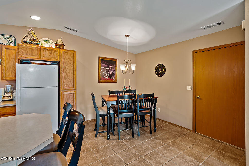 1307 S 75th Ave Unit: #1