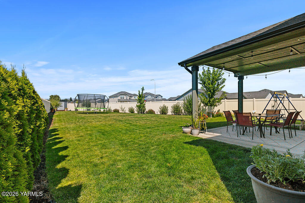 2314 S 57th Ave