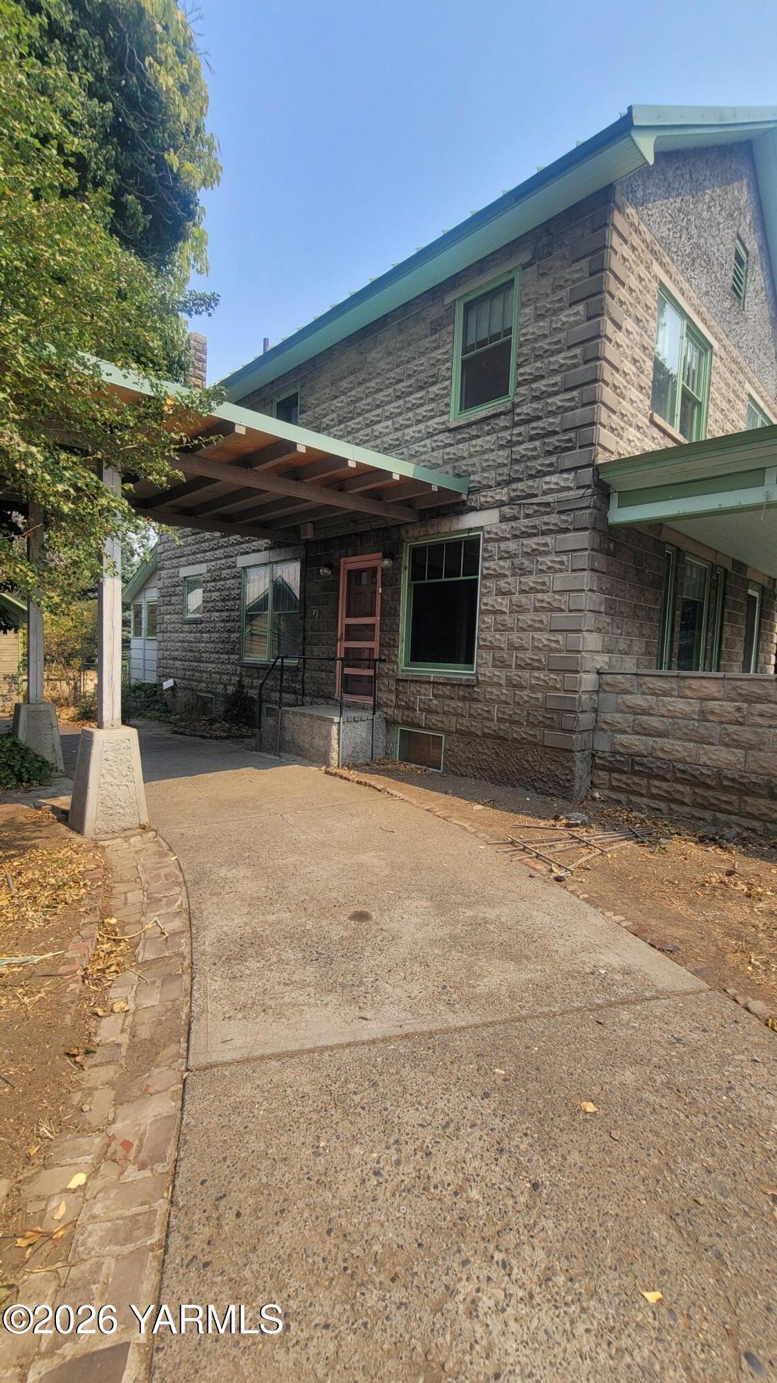 2311 River Rd