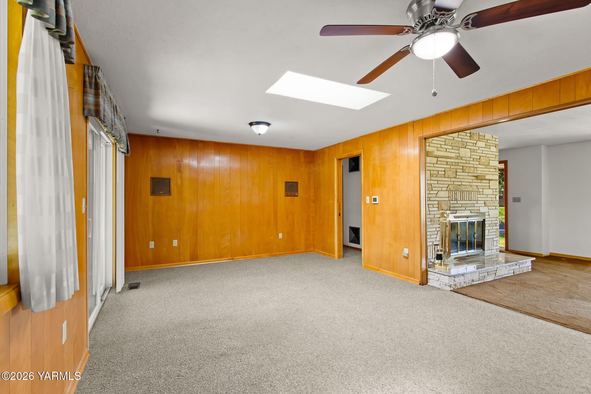 801 S 59th Ave
