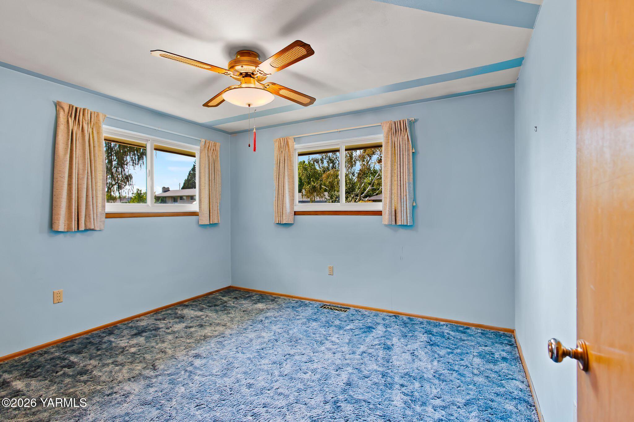 801 S 59th Ave