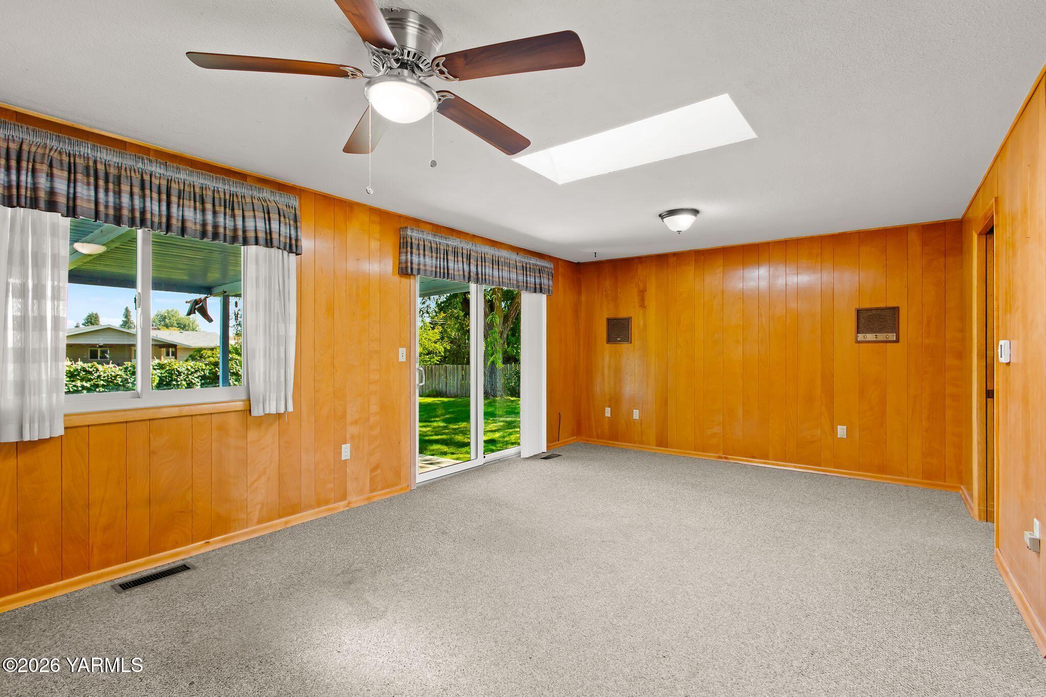 801 S 59th Ave