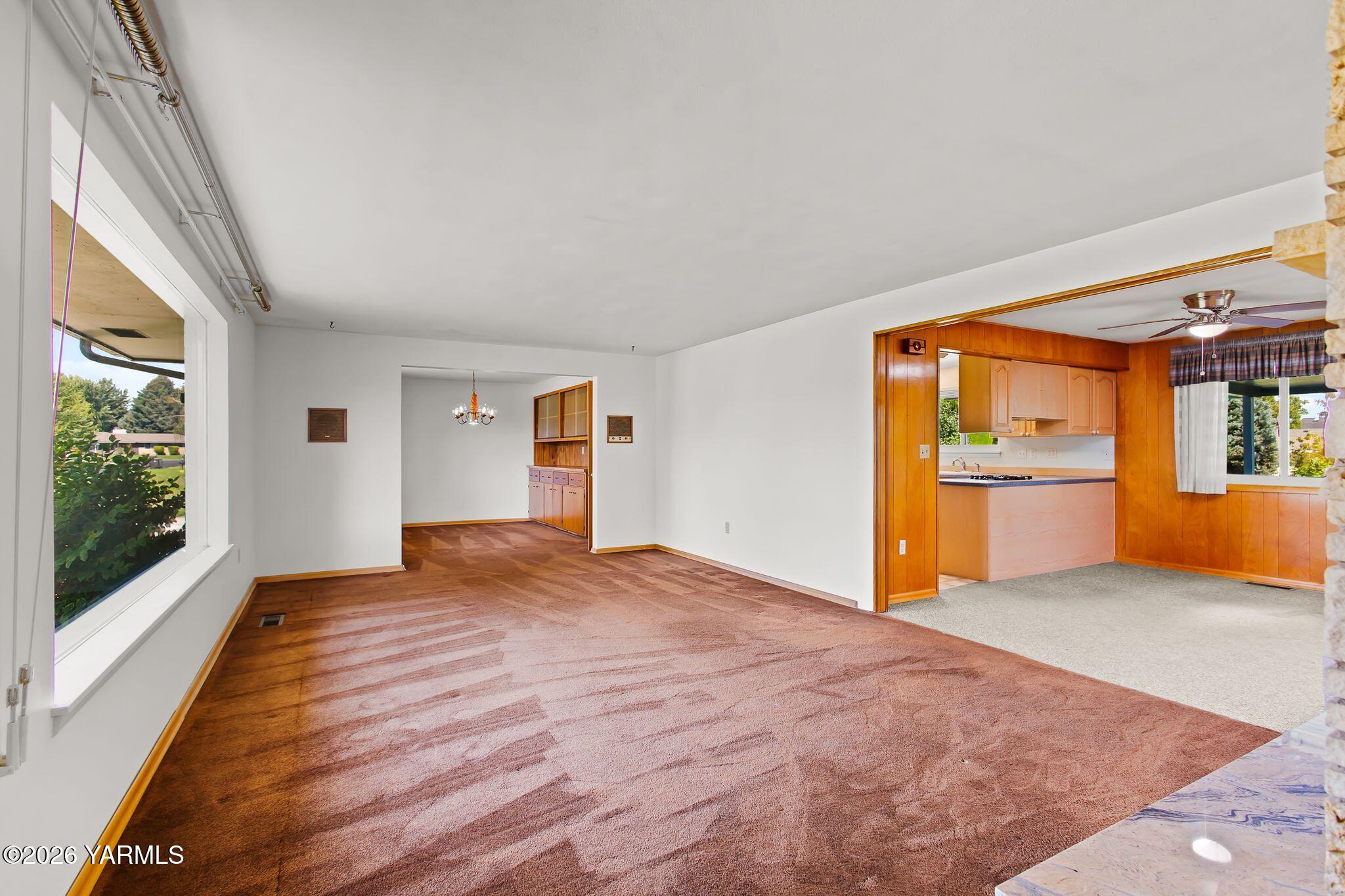 801 S 59th Ave