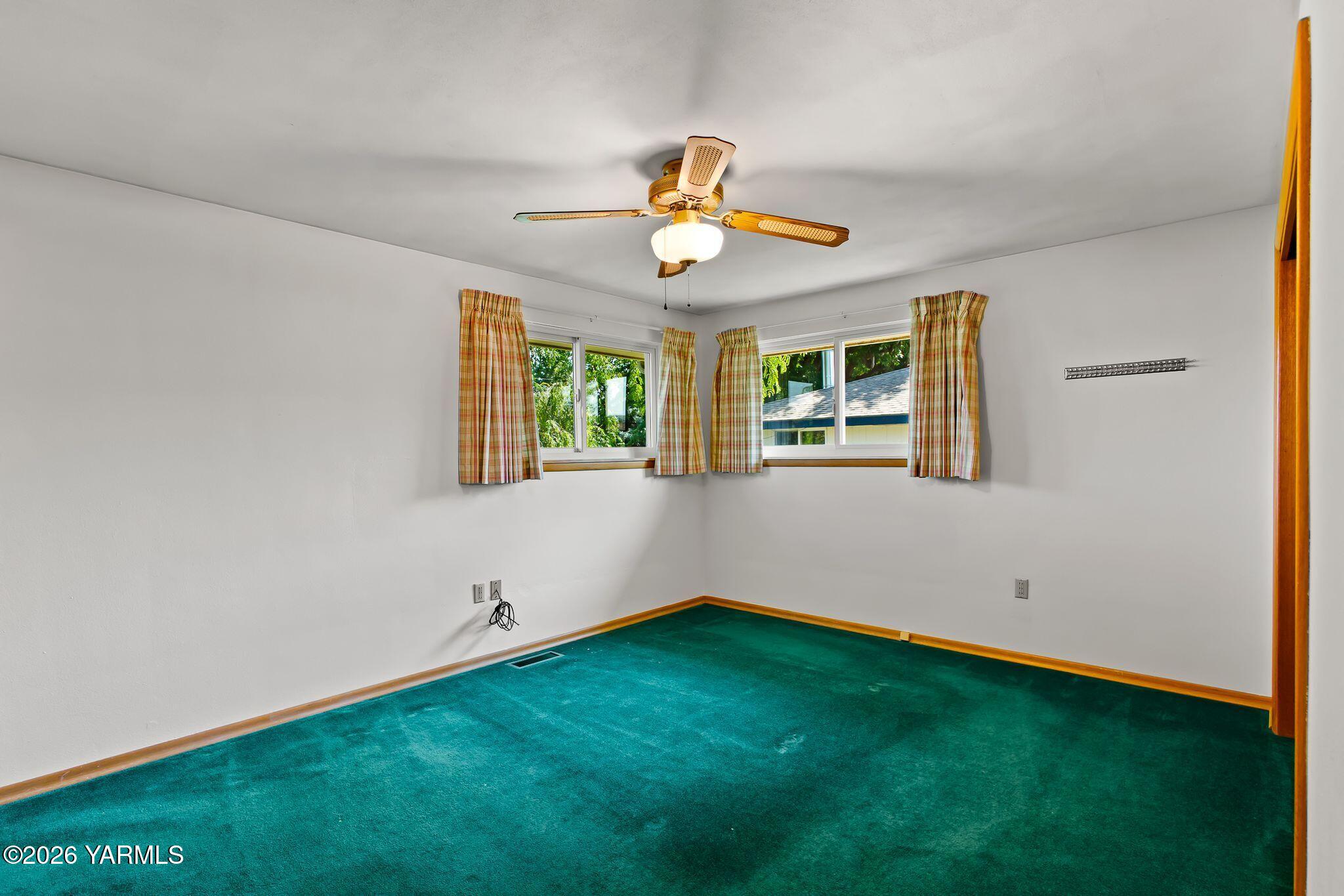801 S 59th Ave