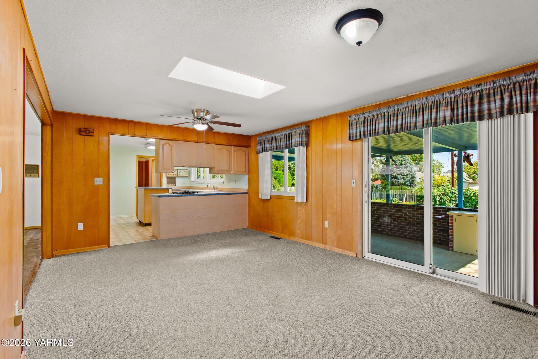 801 S 59th Ave