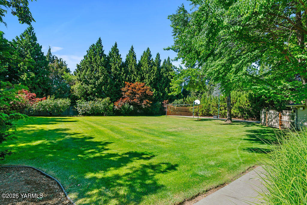 6810 Ravens Gate Way