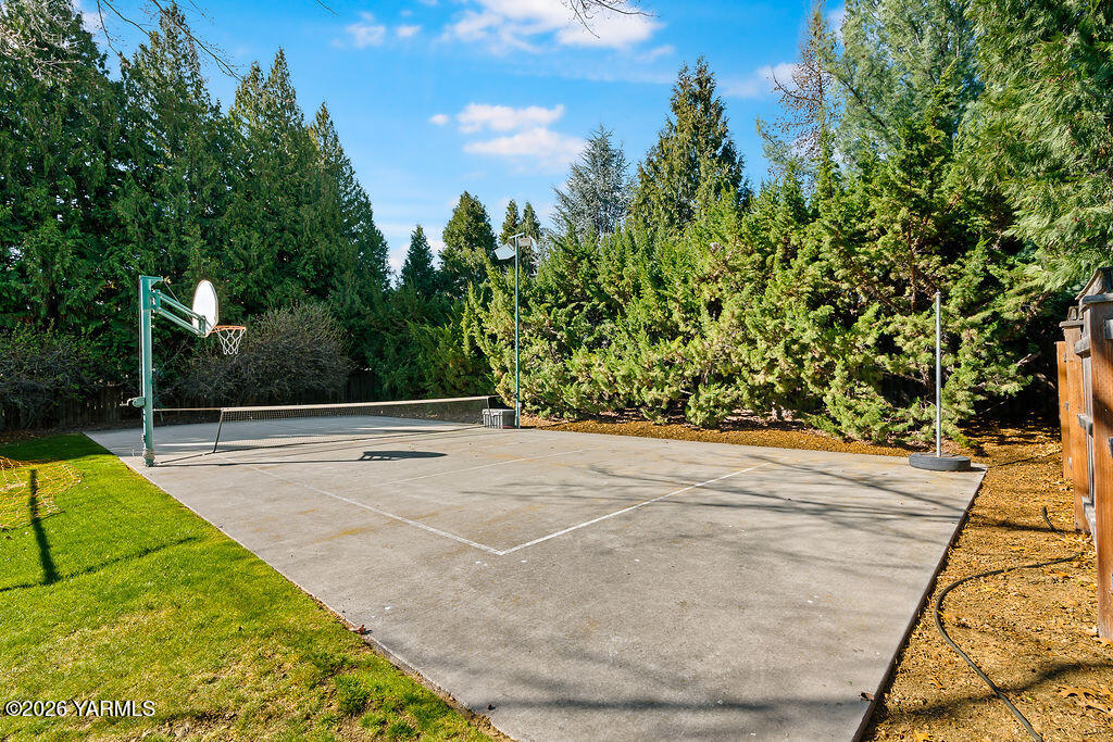 6810 Ravens Gate Way