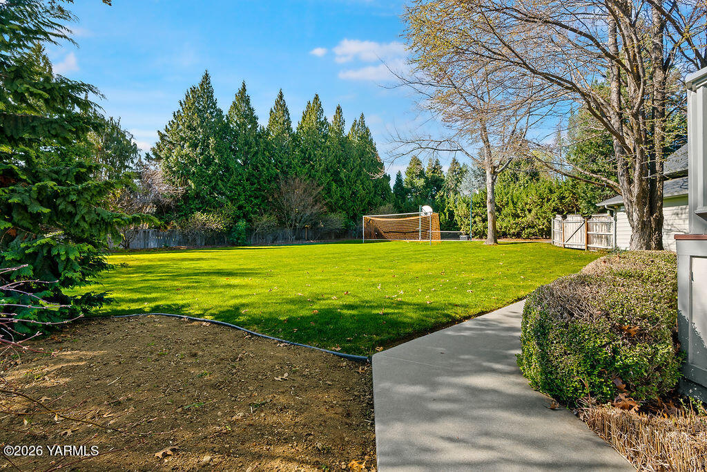 6810 Ravens Gate Way