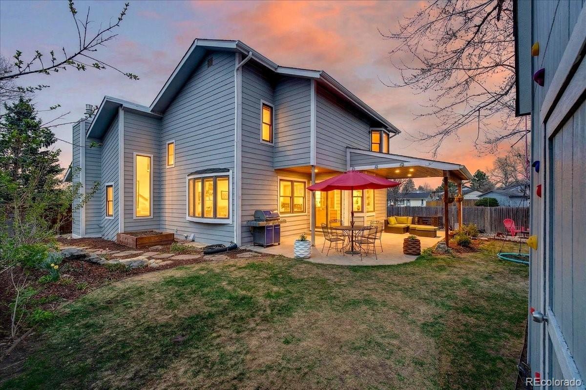 1410 S Oakland Street