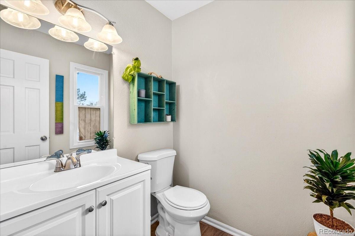 1410 S Oakland Street