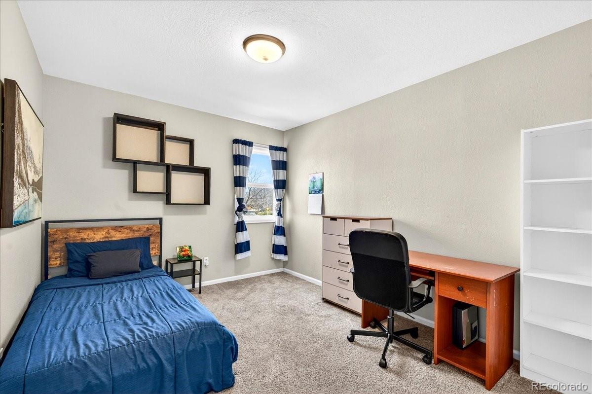 1410 S Oakland Street