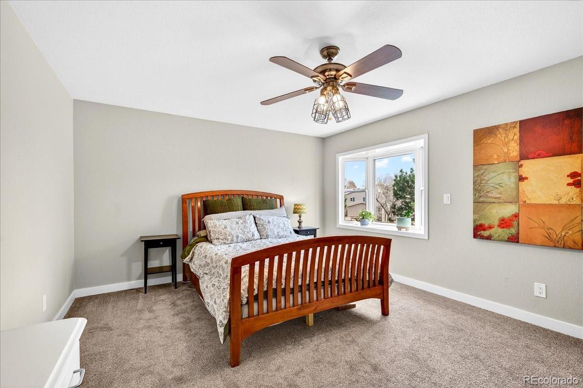 1410 S Oakland Street