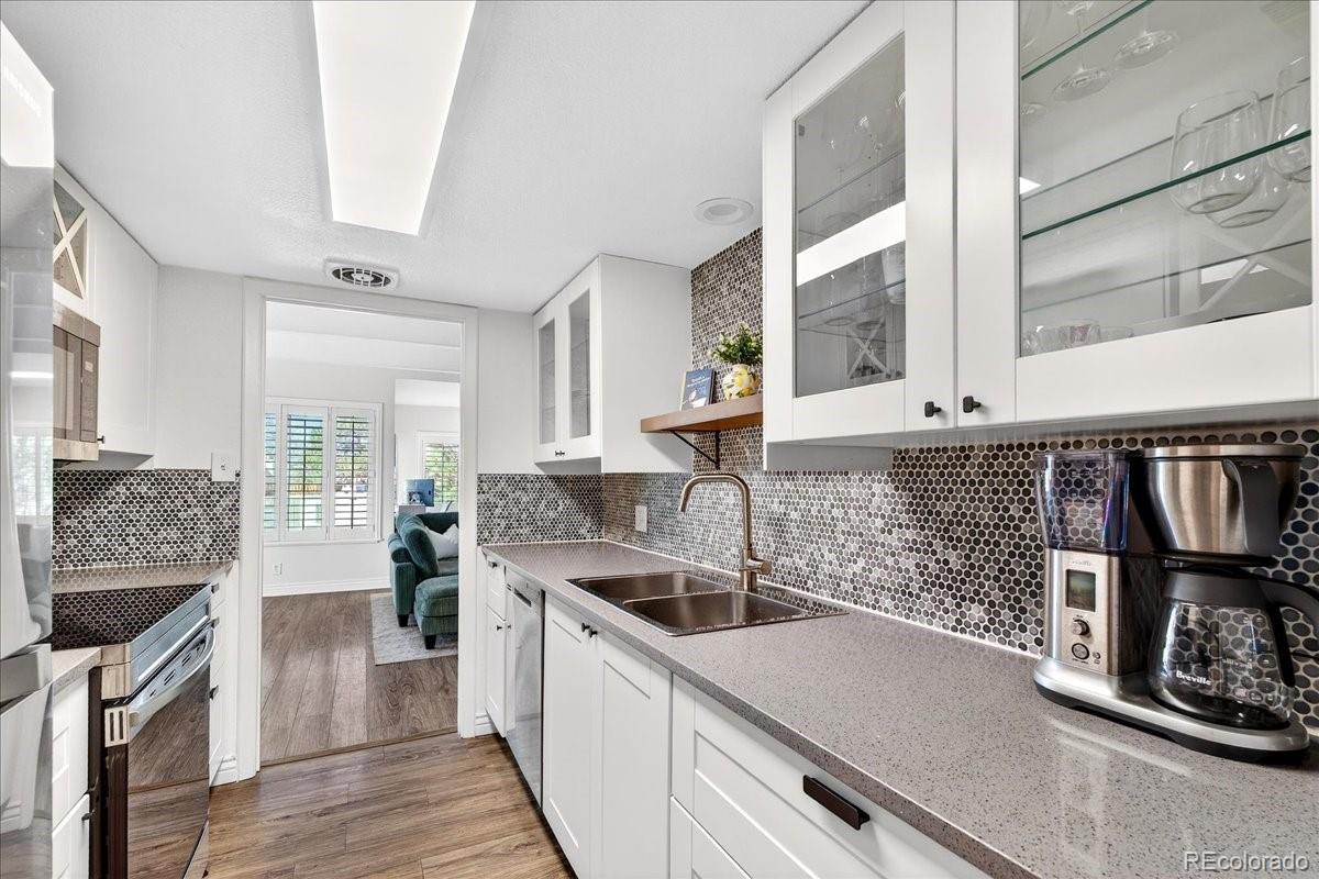 2525 S Dayton Way Unit: 2010