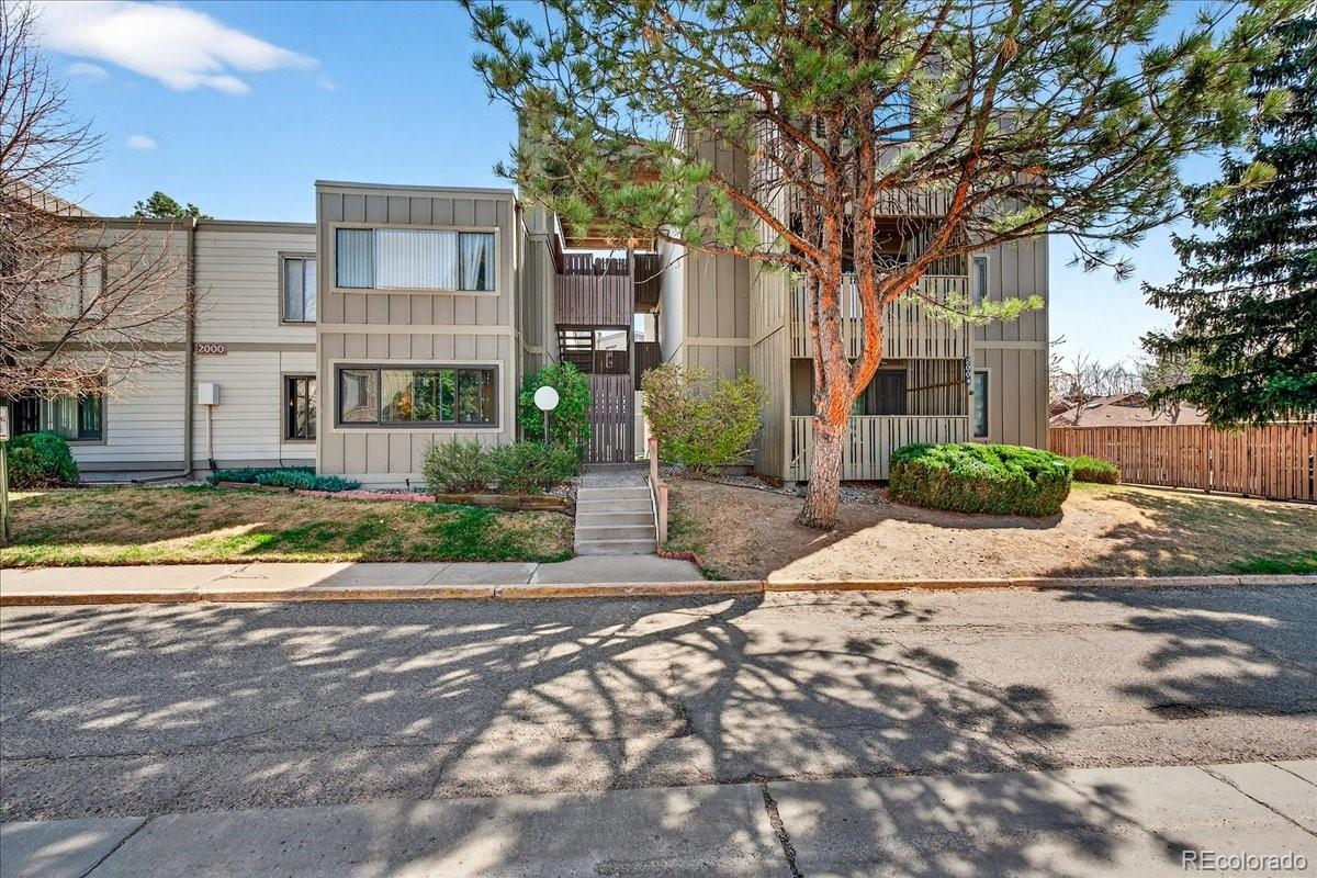 2525 S Dayton Way Unit: 2010