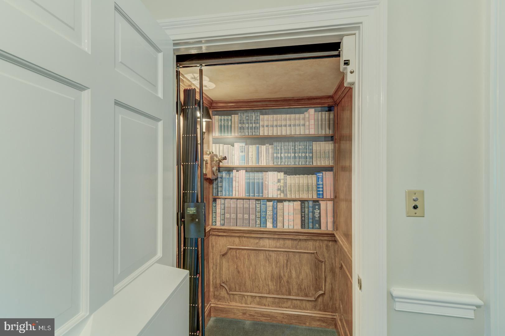119 Wolfe STREET