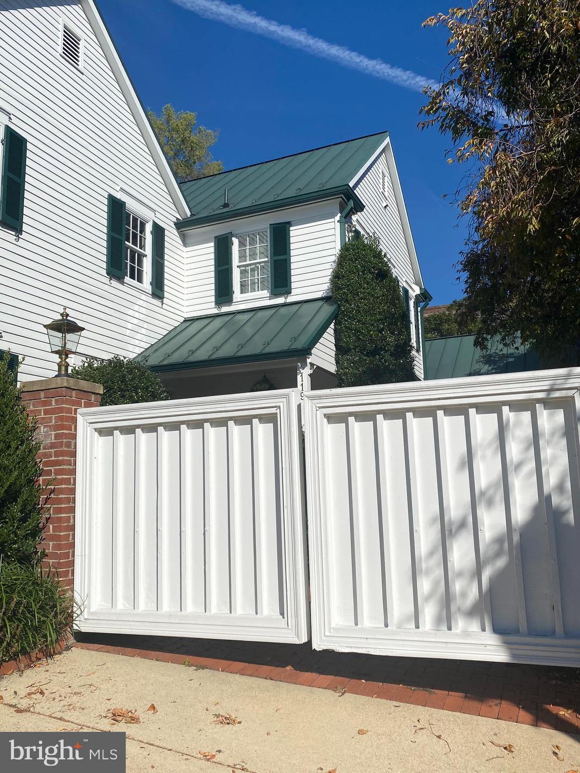 119 Wolfe STREET