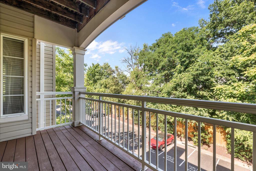 5116 Donovan Dr #307