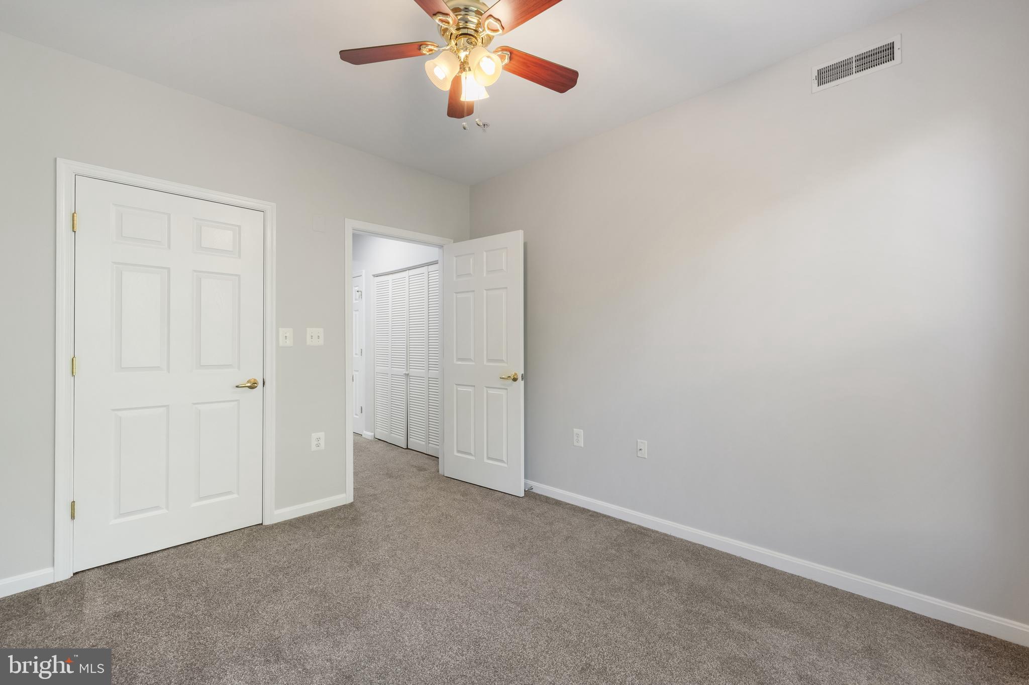 5116 Donovan Dr #307
