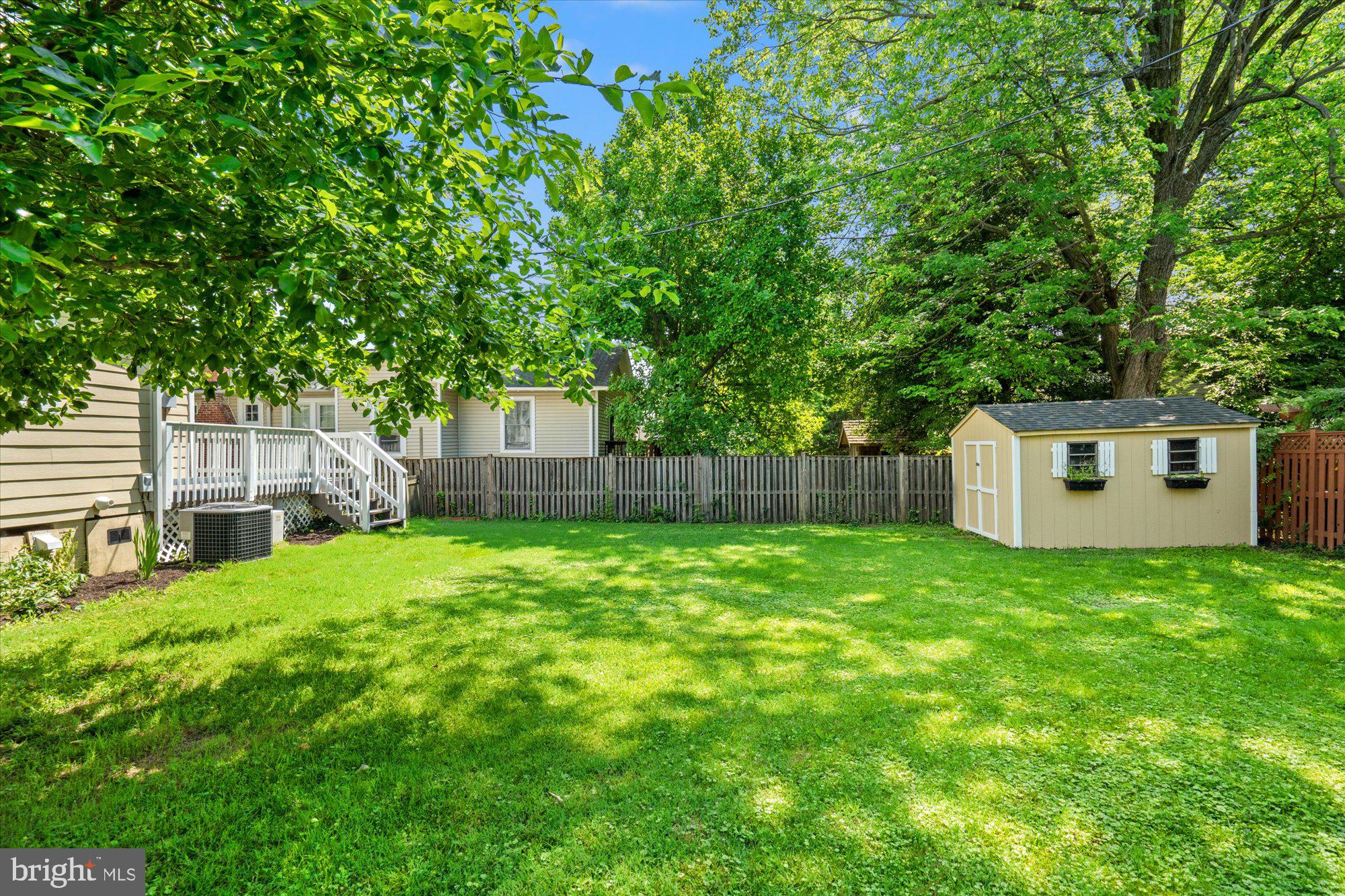 323 Clifford Ave