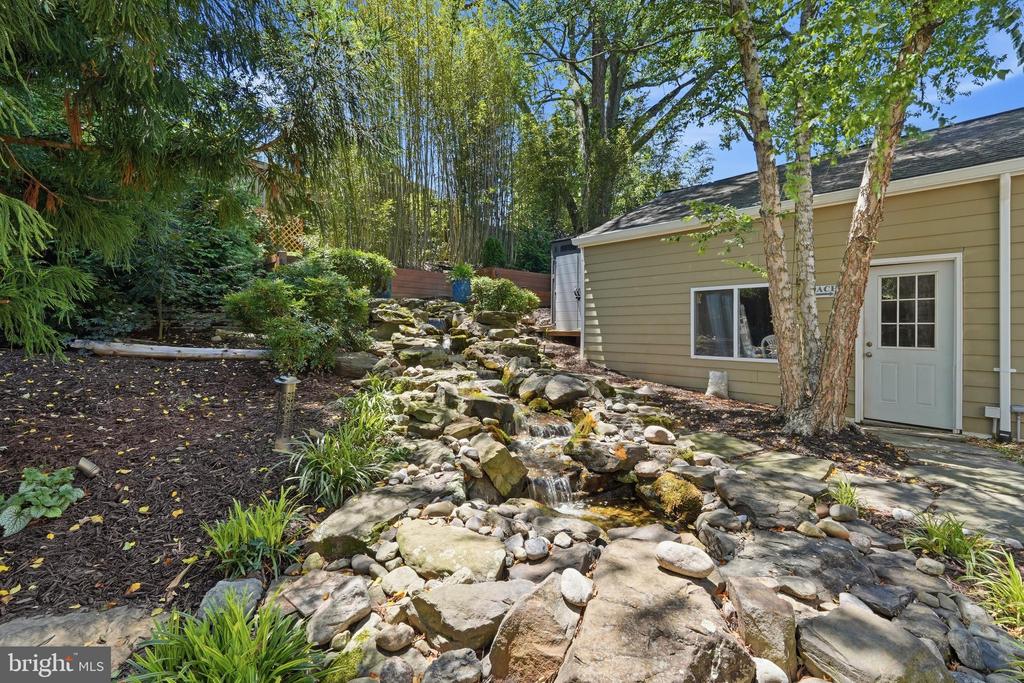 414 SKYHILL ROAD