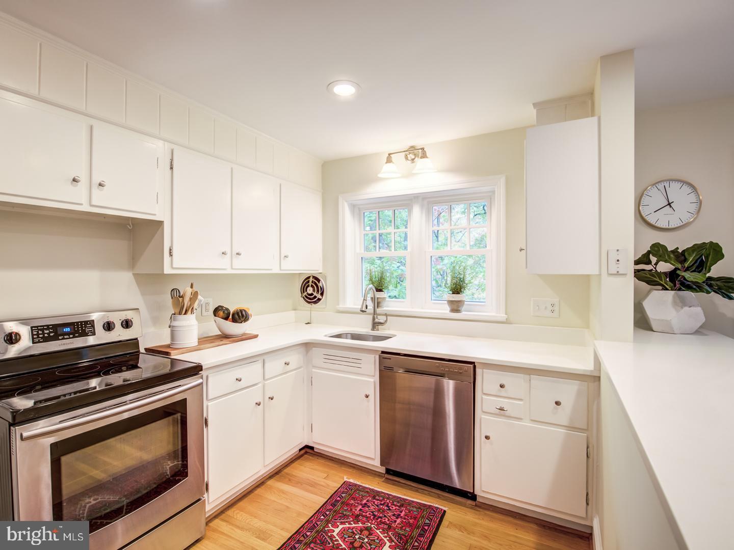 6212 Randall COURT