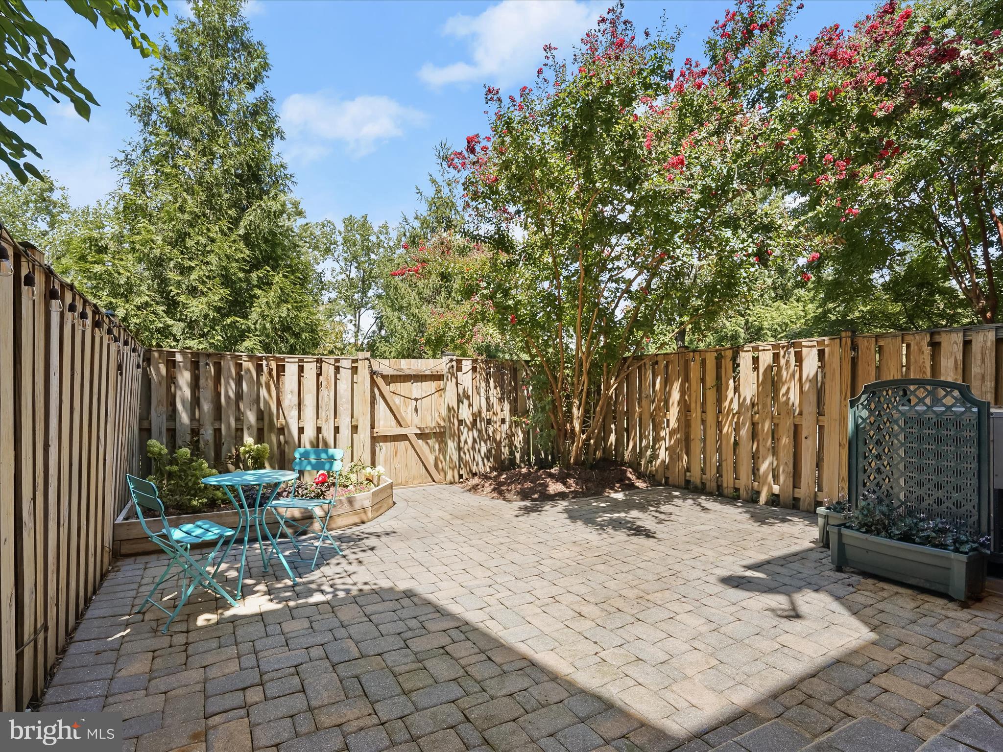 1808 Duffield Ln
