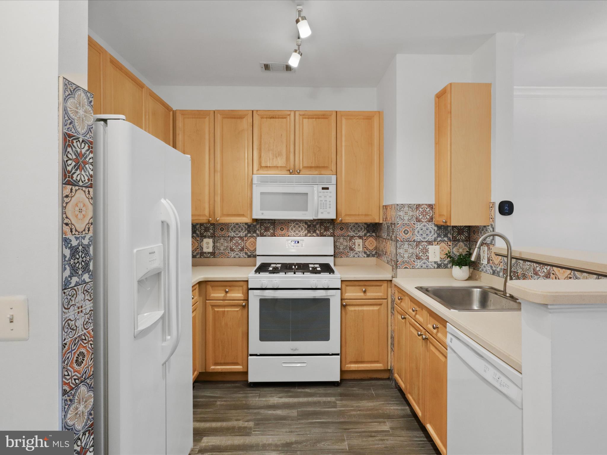 9480 Virginia Center Blvd #107