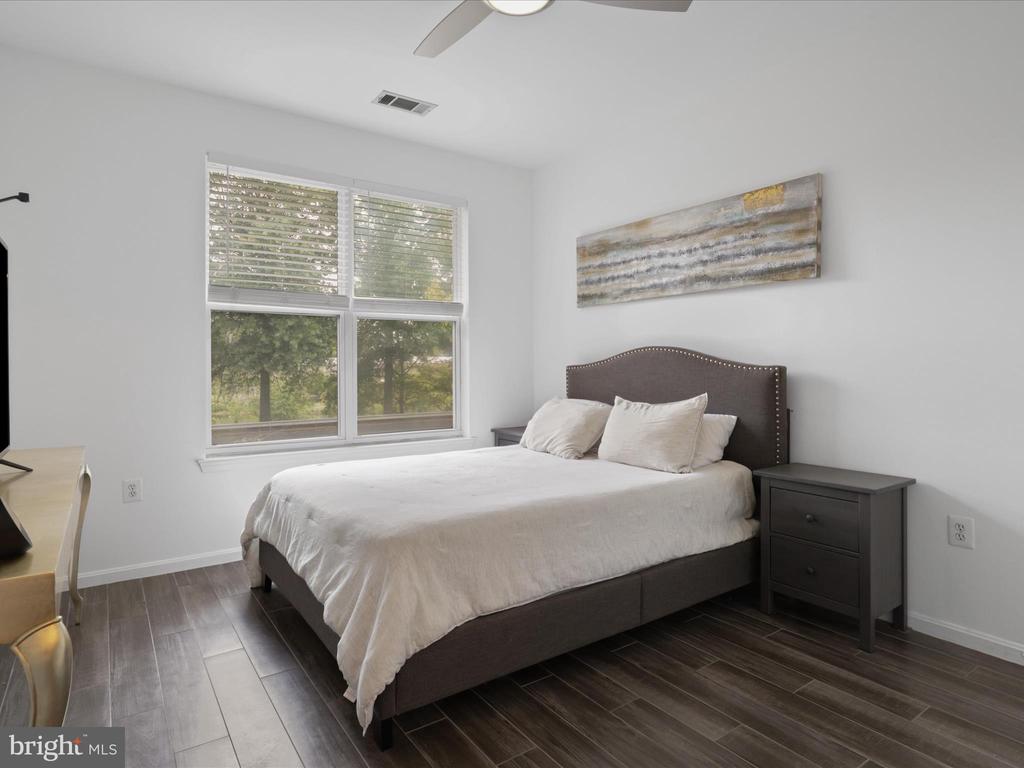9480 Virginia Center Blvd #107