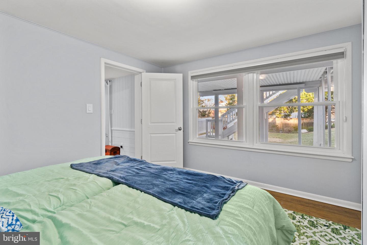 7215 Regent Dr