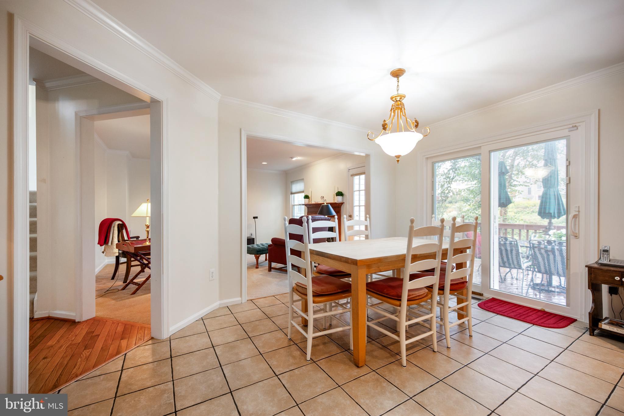 5422 Castle Bar Ln
