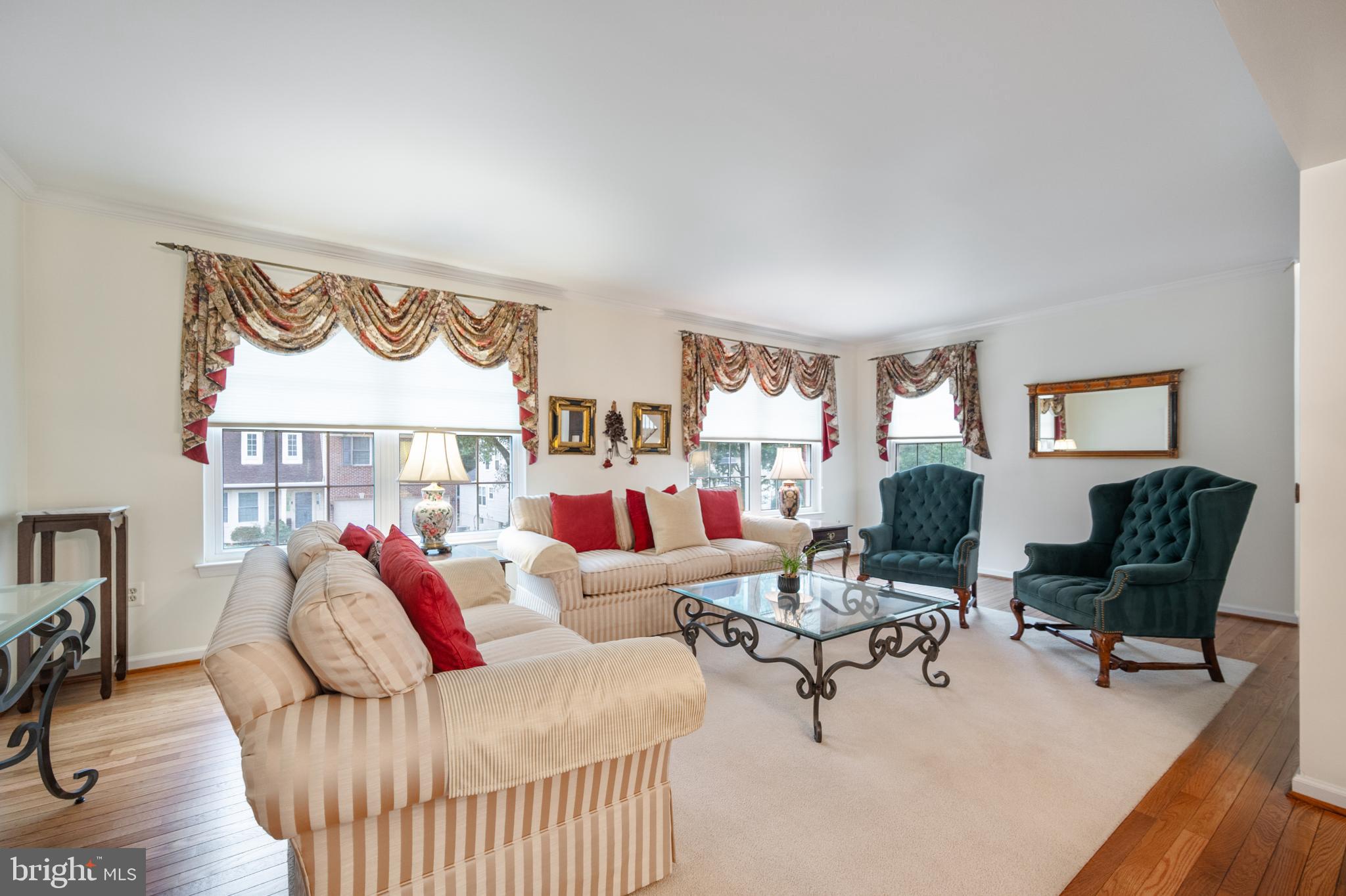 5422 Castle Bar Ln