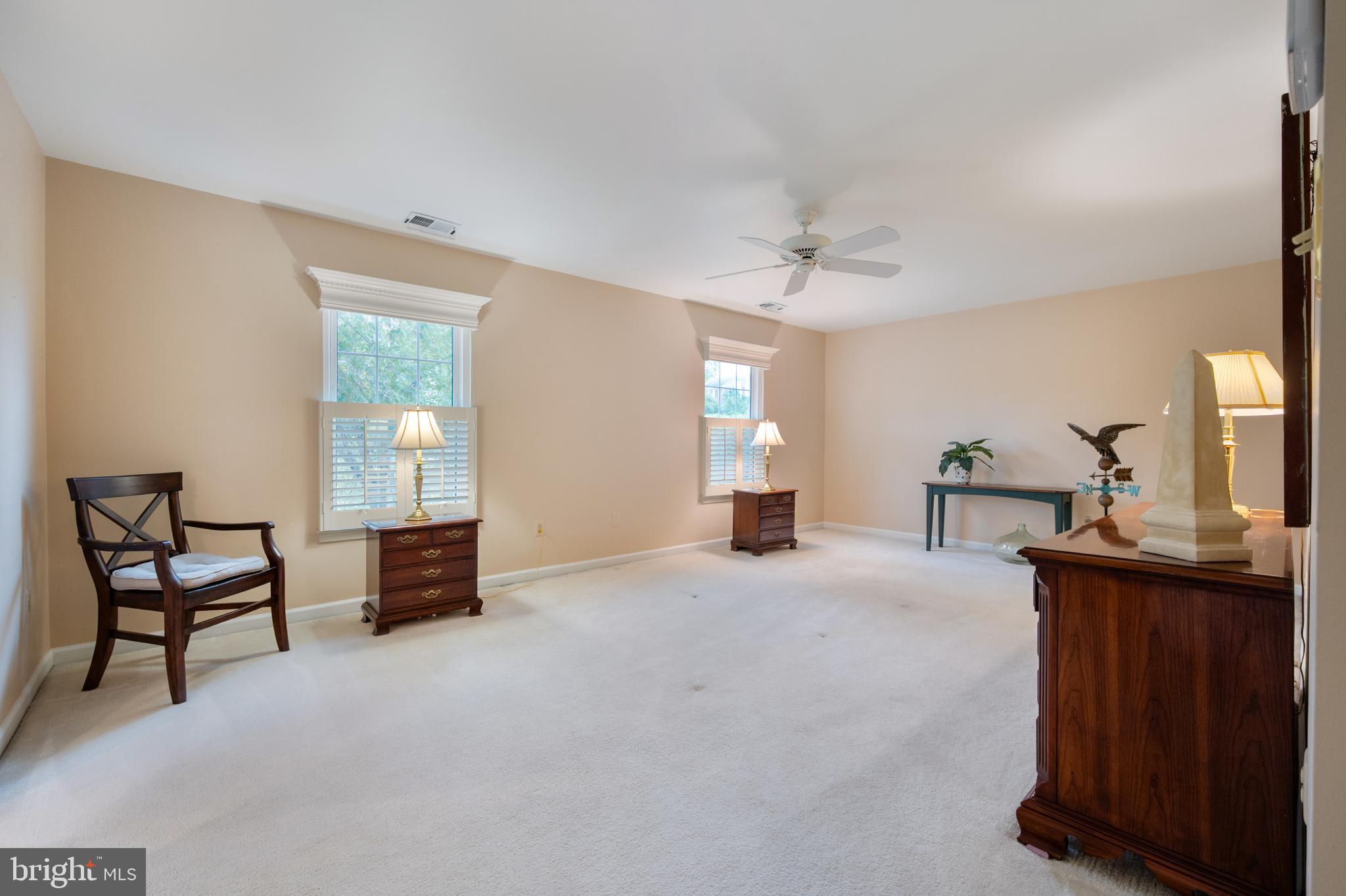5422 Castle Bar Ln