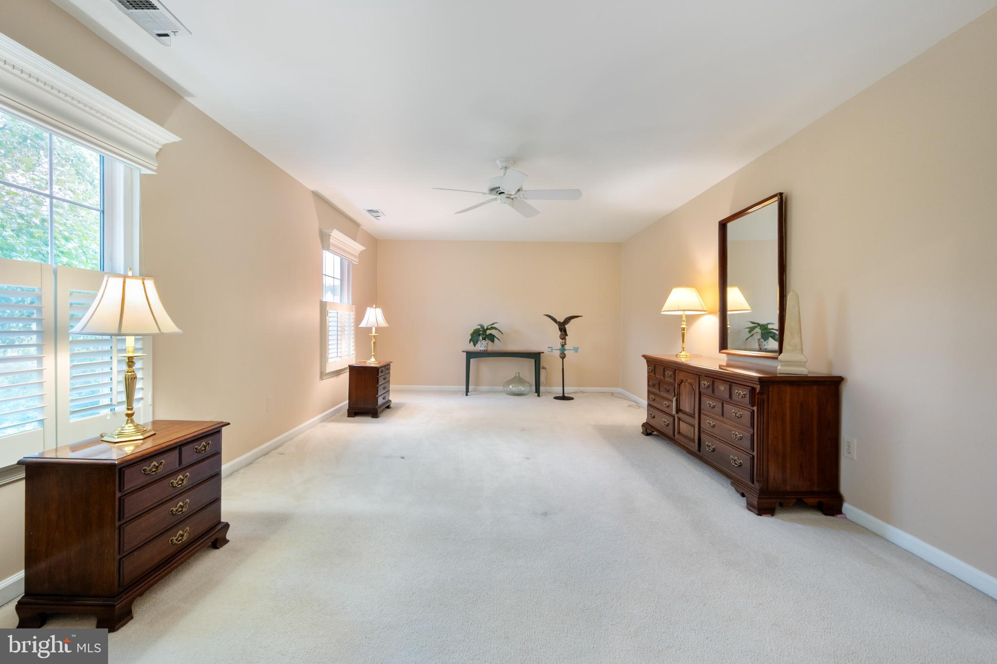 5422 Castle Bar Ln