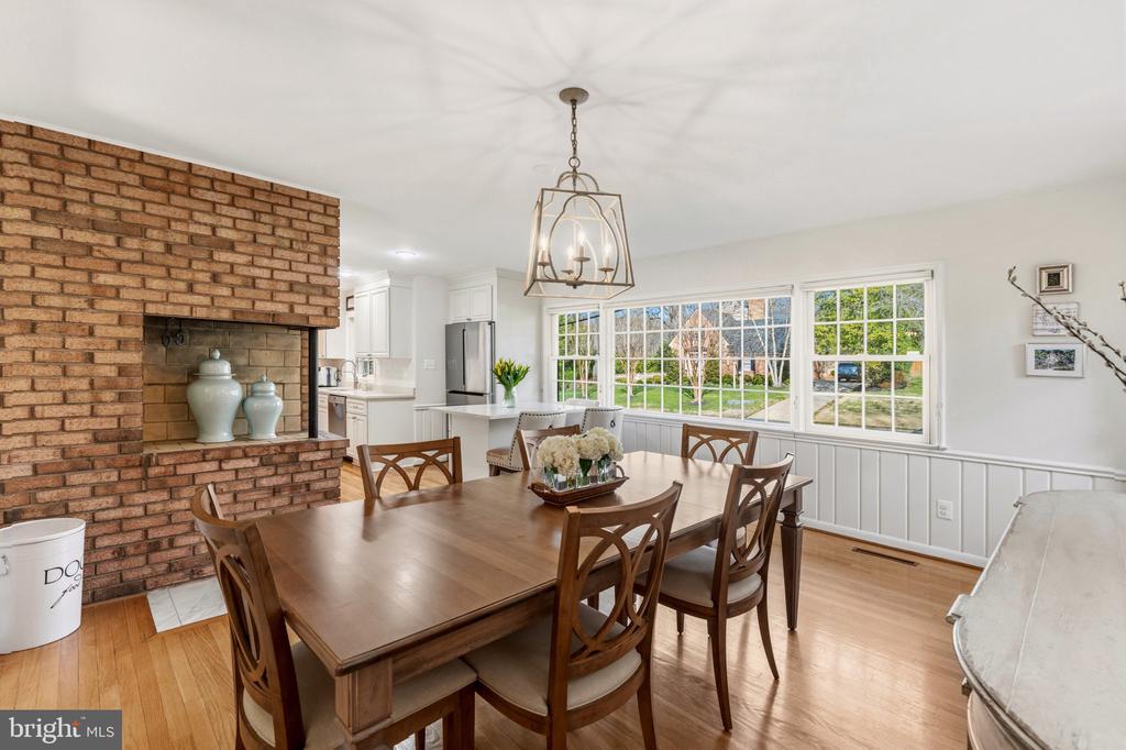 7215 MARINE DRIVE