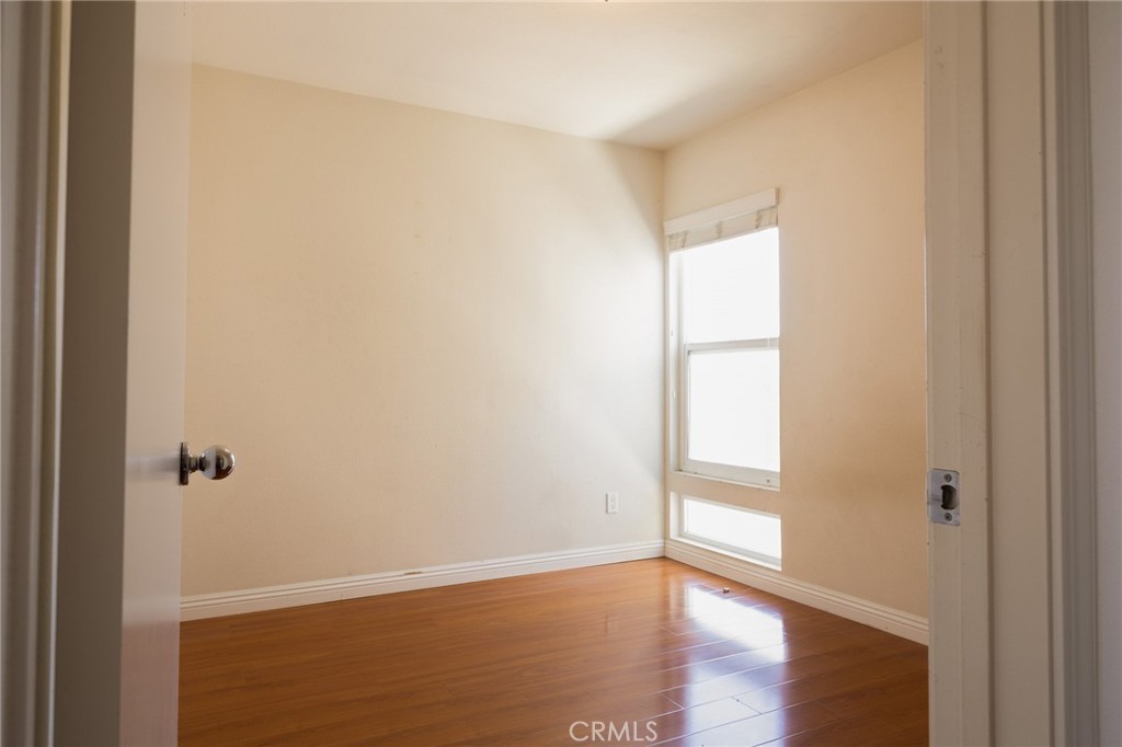13707 S Budlong Avenue 118