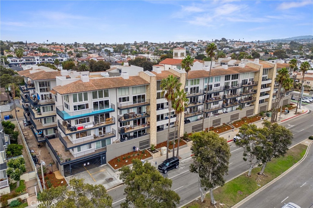 230 S Catalina Avenue 316