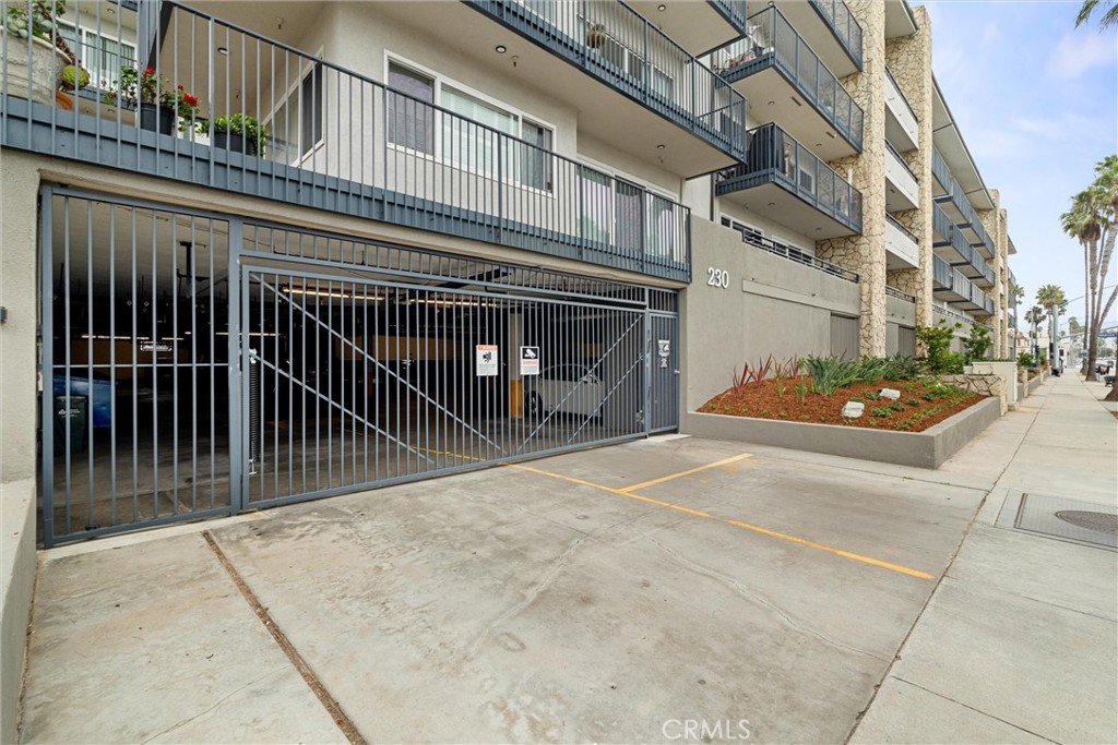 230 S Catalina Avenue 316