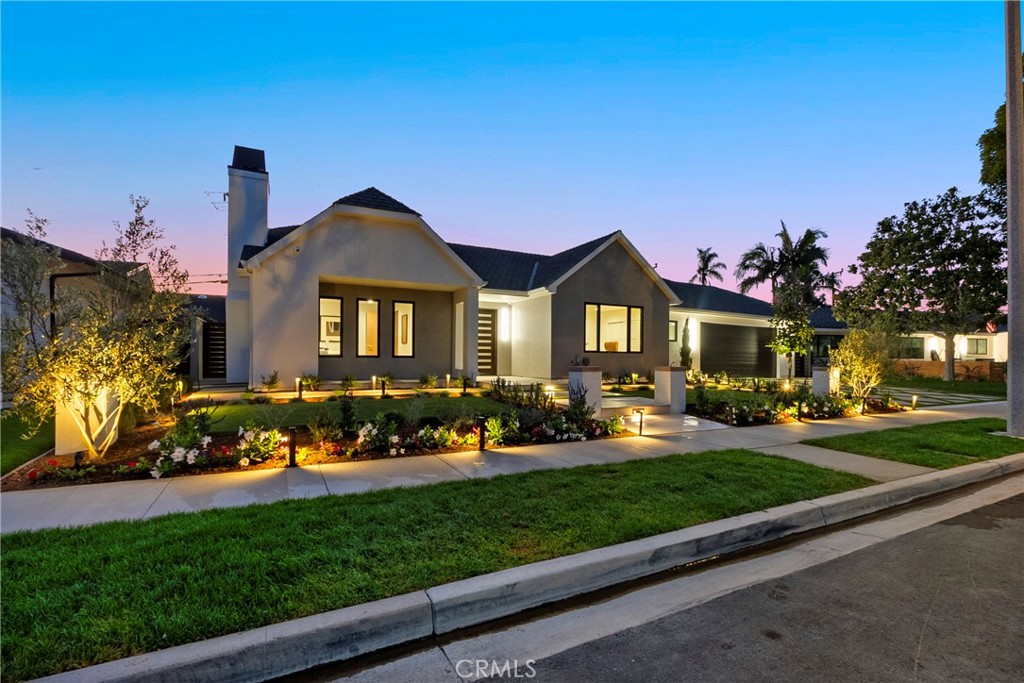 2989 Ceylon Drive
