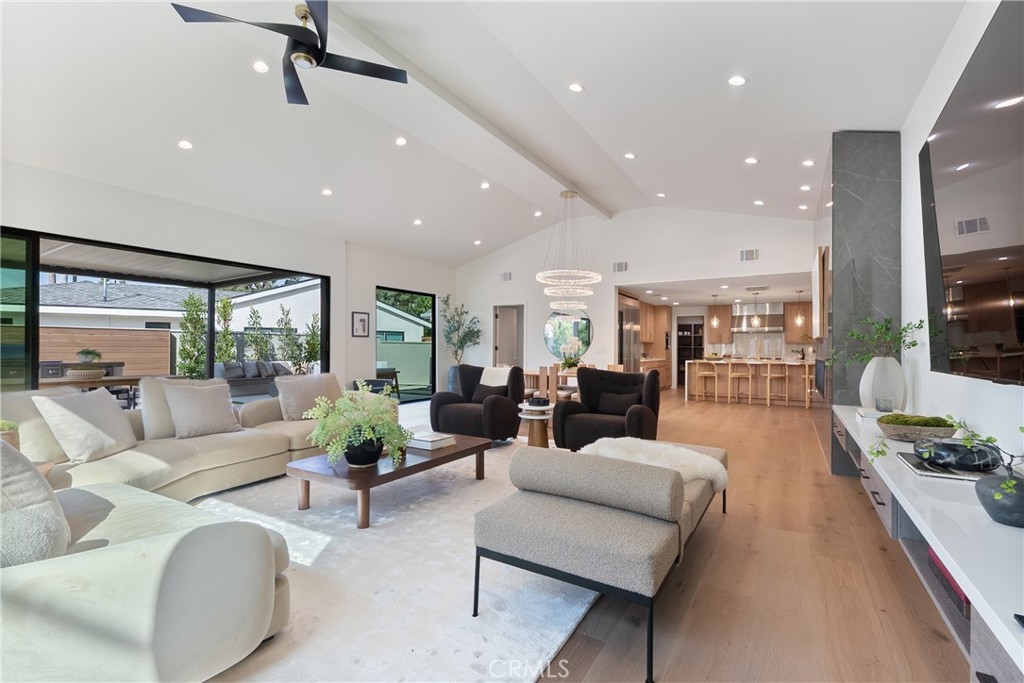 2989 Ceylon Drive