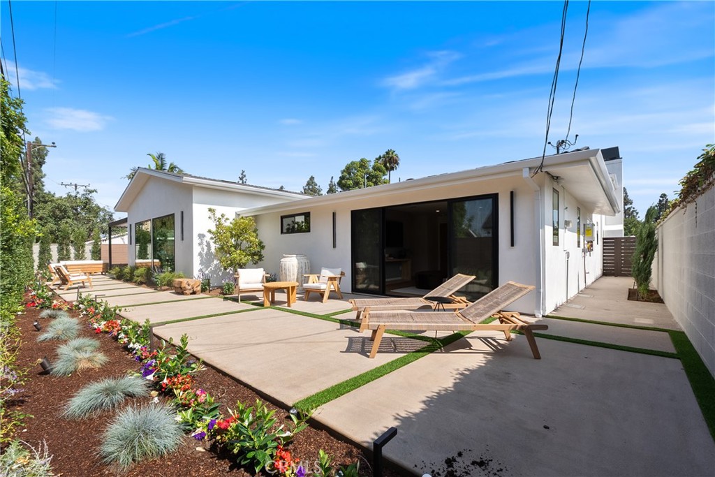 2989 Ceylon Drive