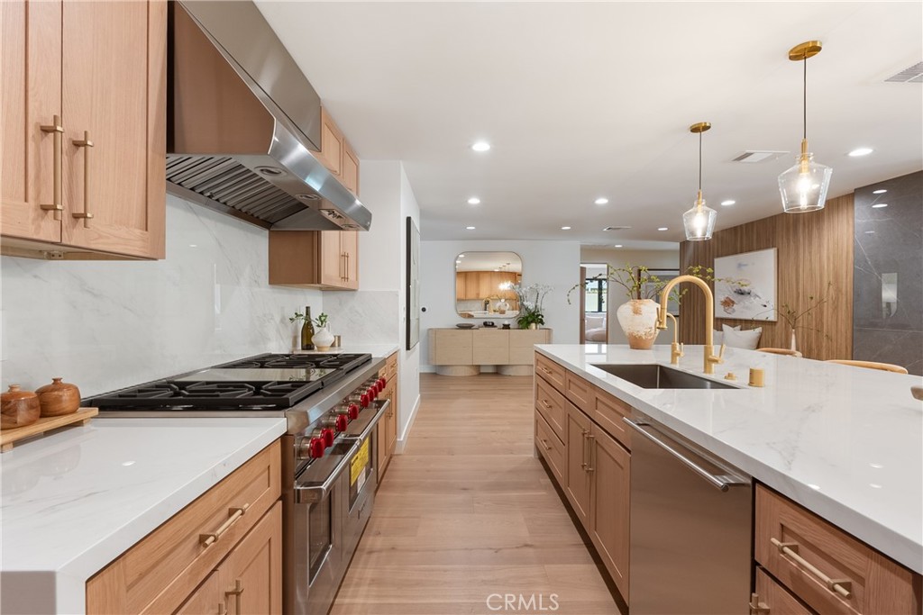 2989 Ceylon Drive