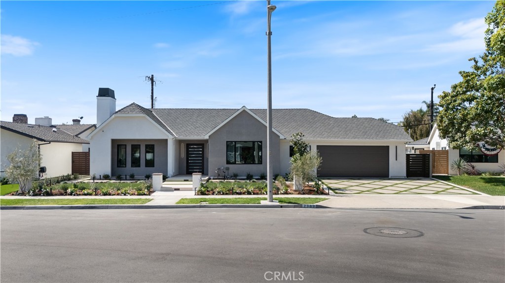 2989 Ceylon Drive