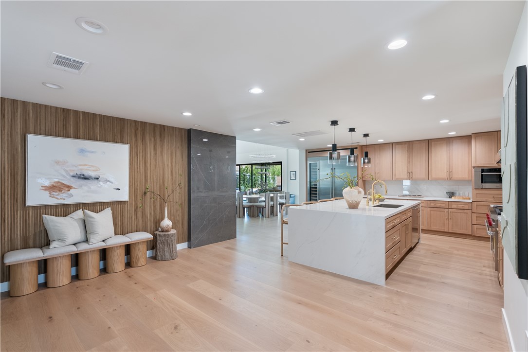 2989 Ceylon Drive