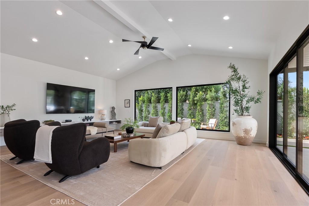 2989 Ceylon Drive