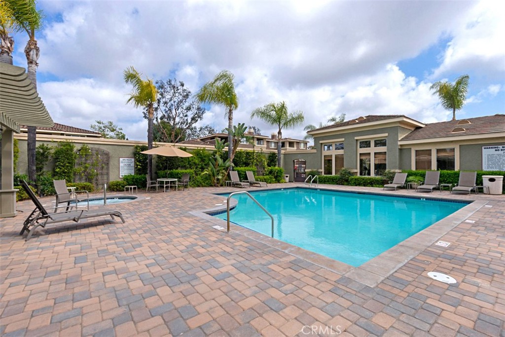 22681 Oakgrove 613
