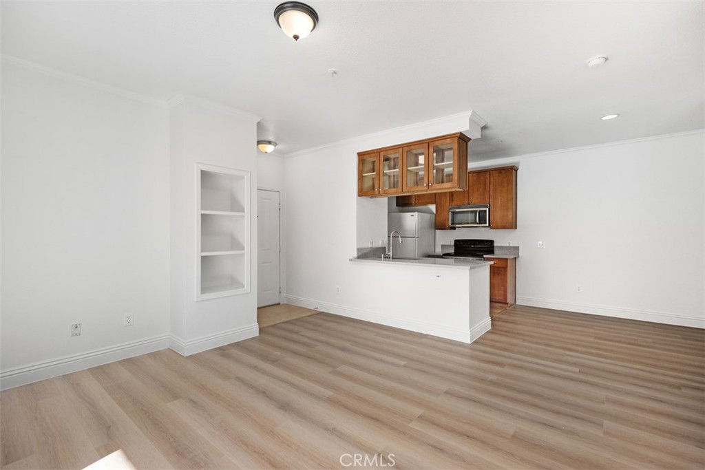 22681 Oakgrove 613